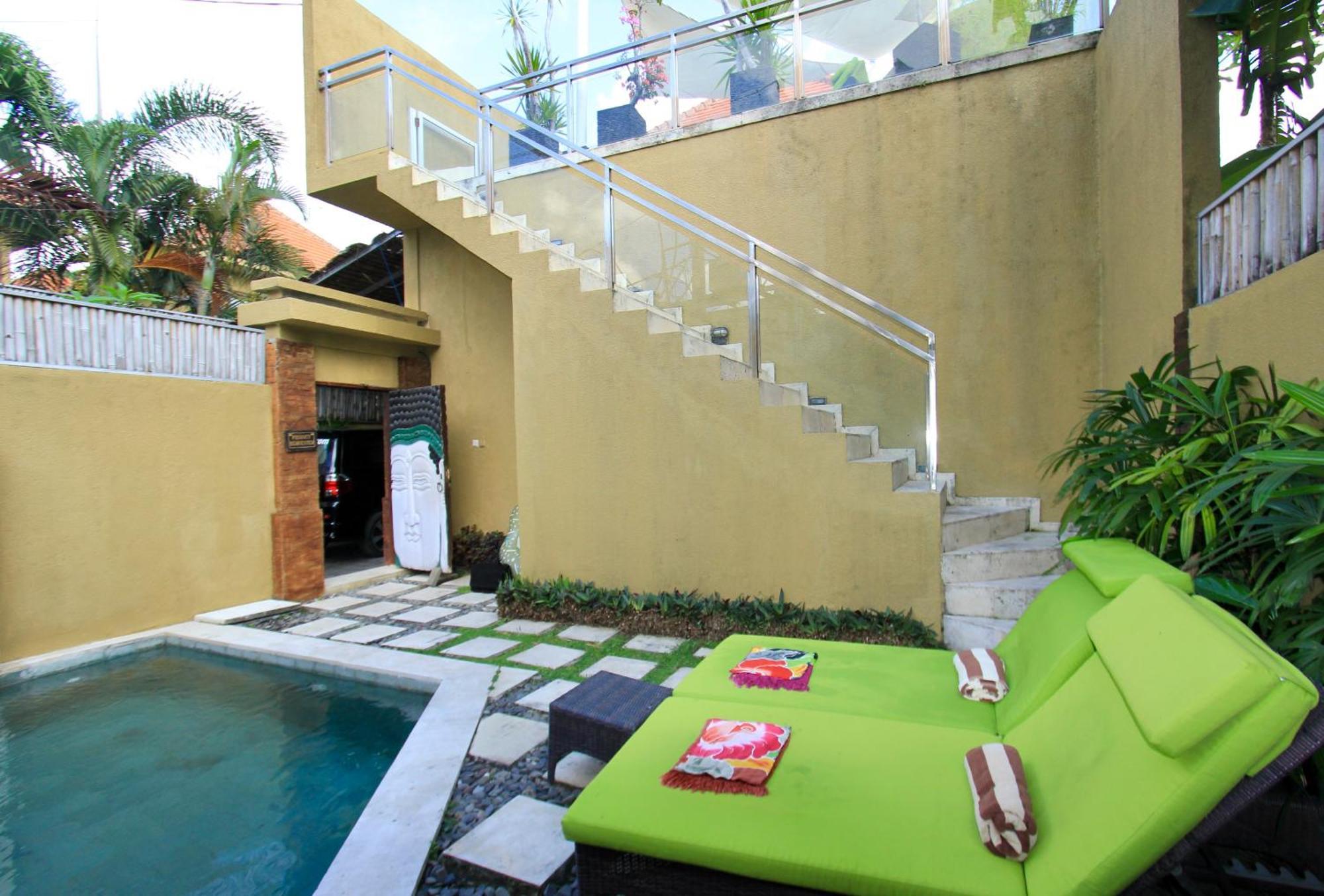 O Villas Seminyak Esterno foto